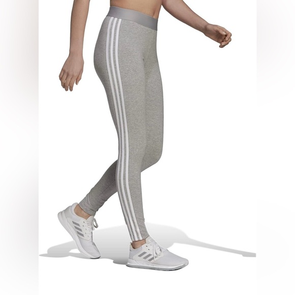 Adidas Women's 3-Stripes Essentials Leggings Size S - Picture 2 of 6